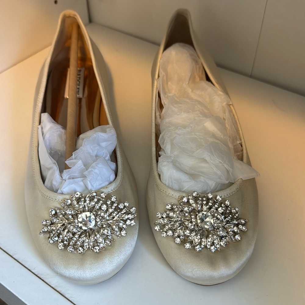 Badgley Mischka Ballet Flat